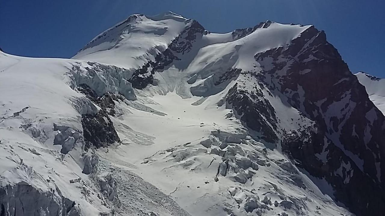 Hotel Le Petit Abri Champoluc Eksteriør bilde